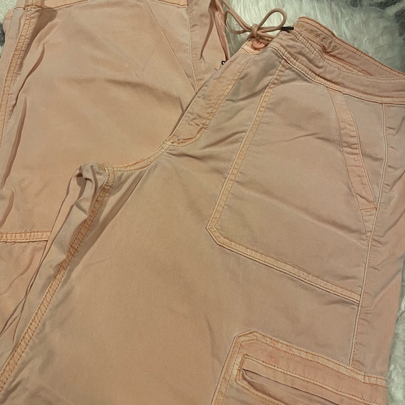 American Eagle Cargo Pants - Picture 2 of 7